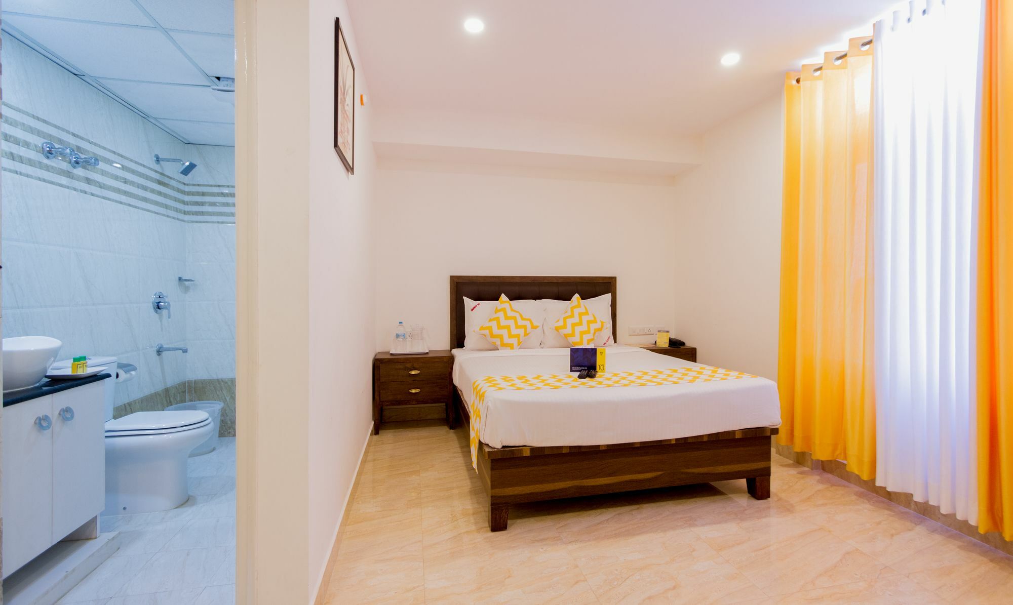 Fabhotel Oakwey Inn Indiranagar Bangalore Ngoại thất bức ảnh